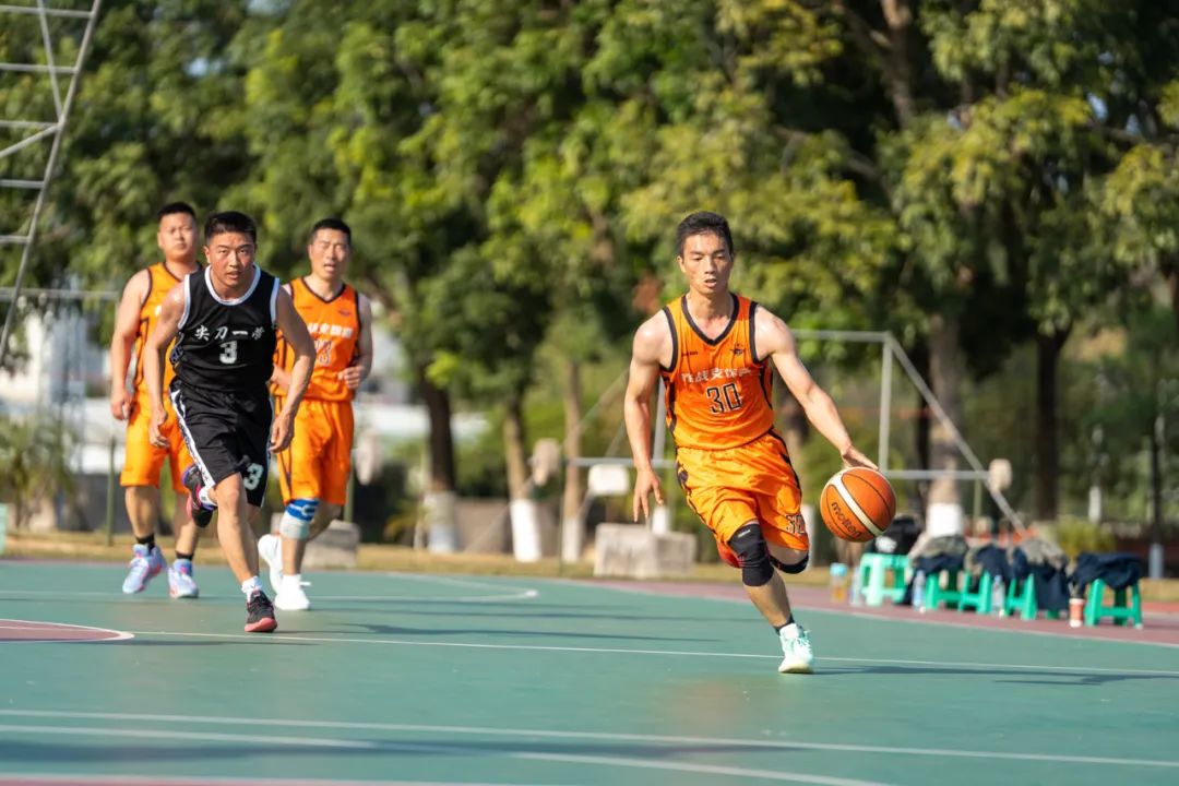 Doinb重返赛场，大比分获胜首场状态出色，TL观众沸腾！